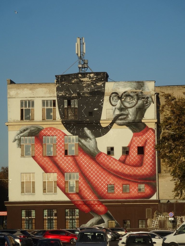 Peinture sur un des murs de la ville à Kaunas