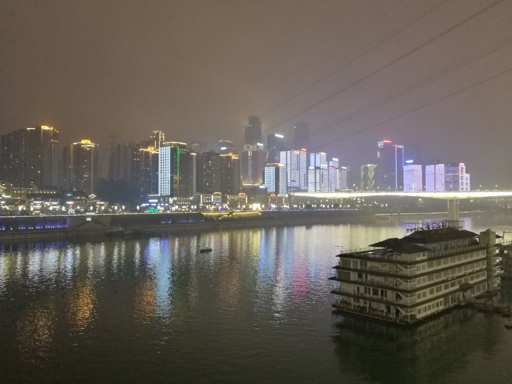 Sur les berges du fleuve Yangtze, véritable autoroute qui traverse la Chine